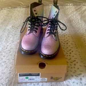 Dr. Martens multi colored glitter combat boots size 7 never worn